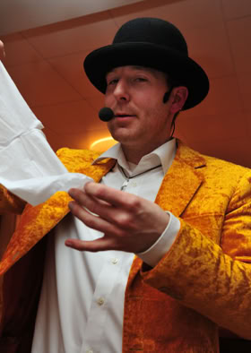 Wittich Wolf zaubert